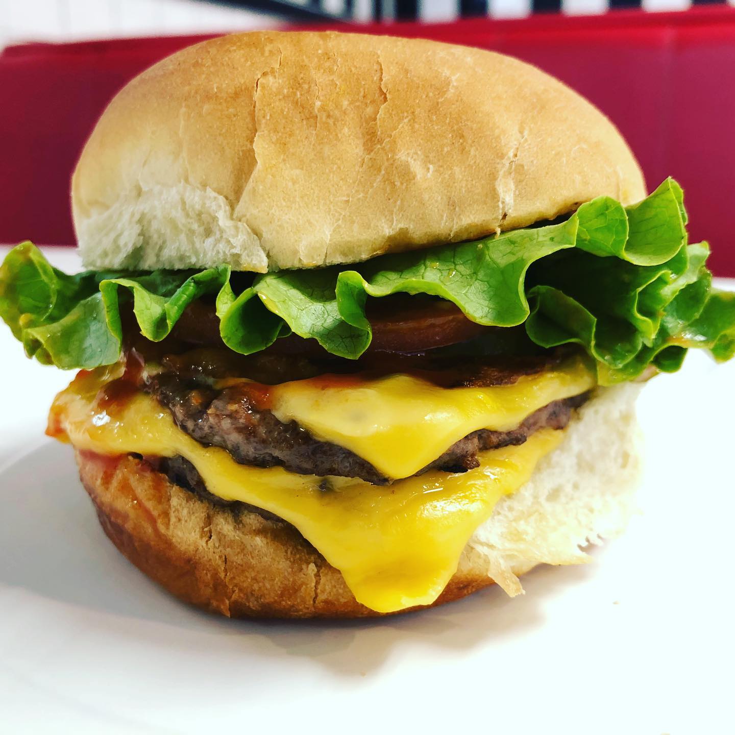 Order Cheeseburger food online from Al's French Frys store, South Burlington on bringmethat.com