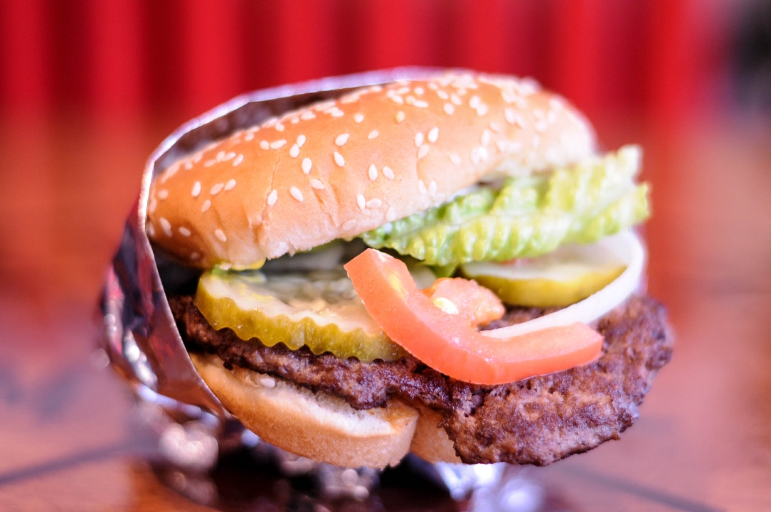 Order Hamburger food online from Slim's store, Chicago on bringmethat.com
