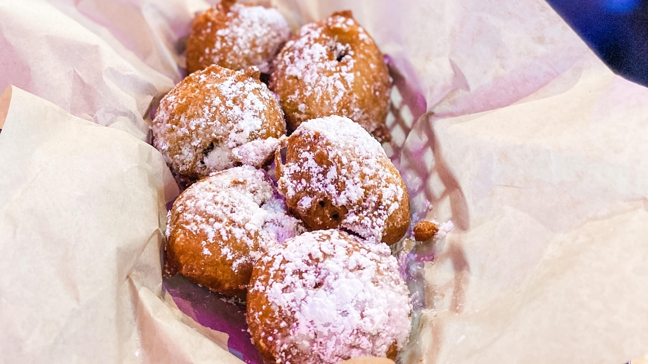 Order Fried Oreos food online from Bit Burger store, Knoxville on bringmethat.com