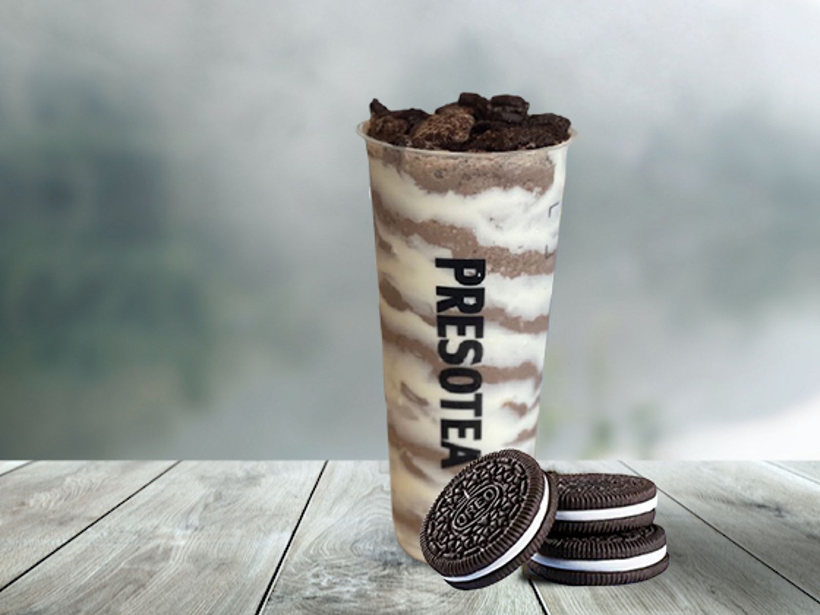 Order Oreo Creme Smoothie food online from Presotea store, Torrance on bringmethat.com