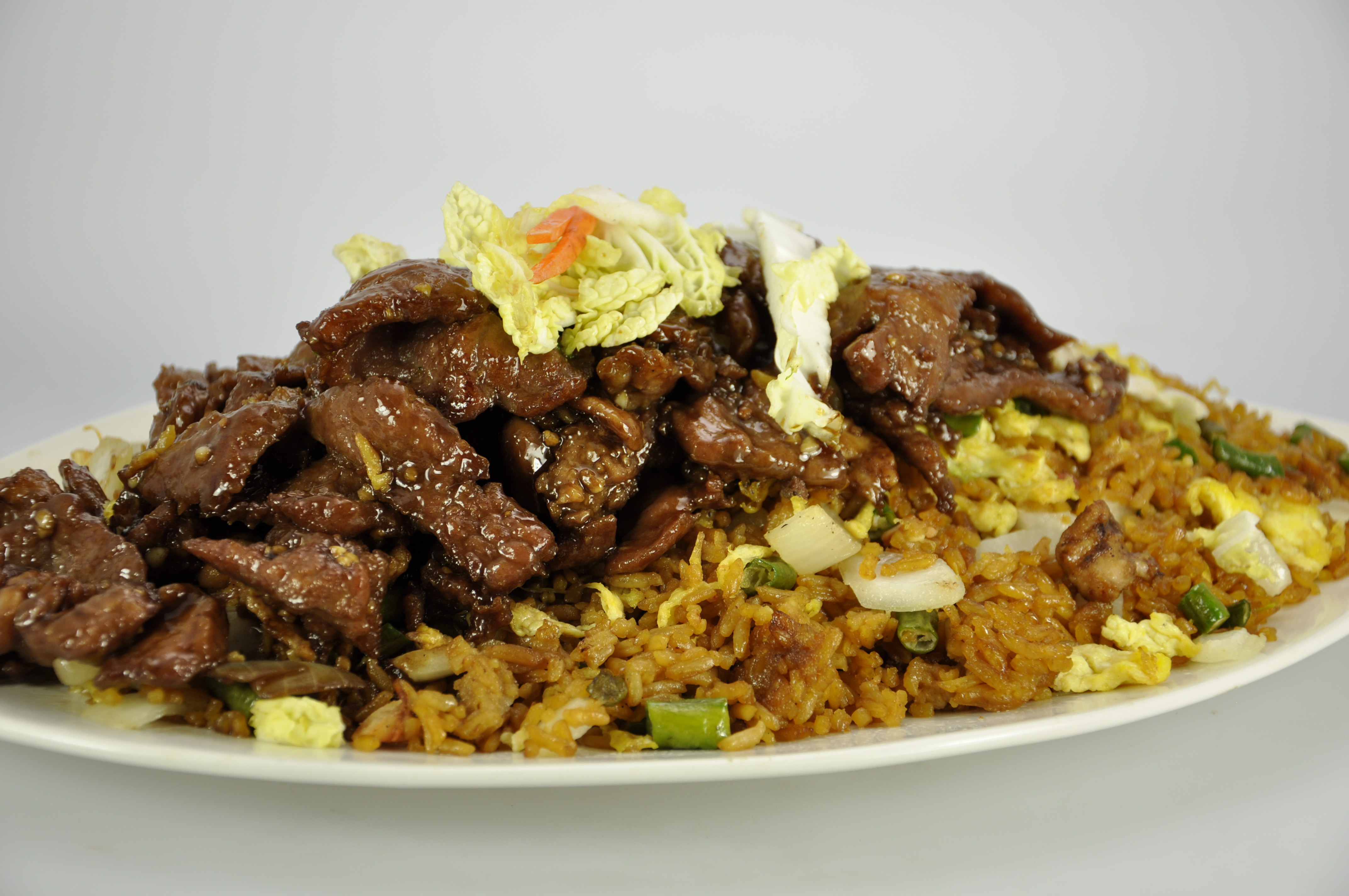 Order Roast Beef Fried Rice food online from Kaieteur Express Restaurant store, South Richmond Hill on bringmethat.com