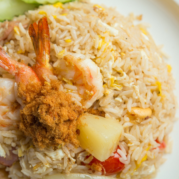 Order R6. Pineapple Fried Rice food online from Noodies thai kitchen store, New York on bringmethat.com