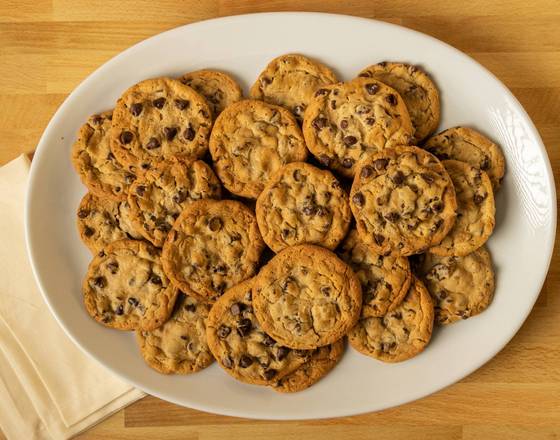 Order Cookie 24-Pack food online from Nestlé Toll House Cookie Delivery store, Washington on bringmethat.com