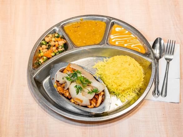 Order Grilled Chicken Boti Thali food online from Zareens store, Redwood City on bringmethat.com