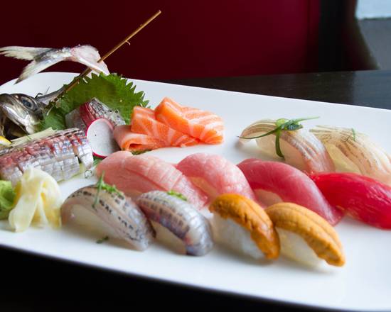Order Sosaku Sushi. food online from Honshu Sushi & Noodles Lounge store, Jersey City on bringmethat.com