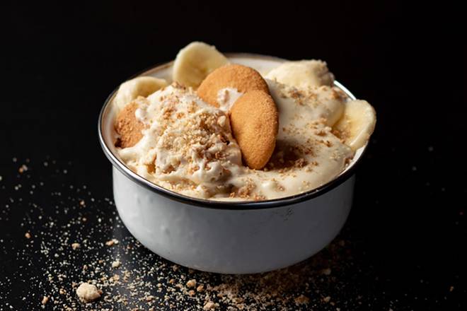 Order Southern Banana Pudding food online from R&R Barbeque store, North Salt Lake on bringmethat.com