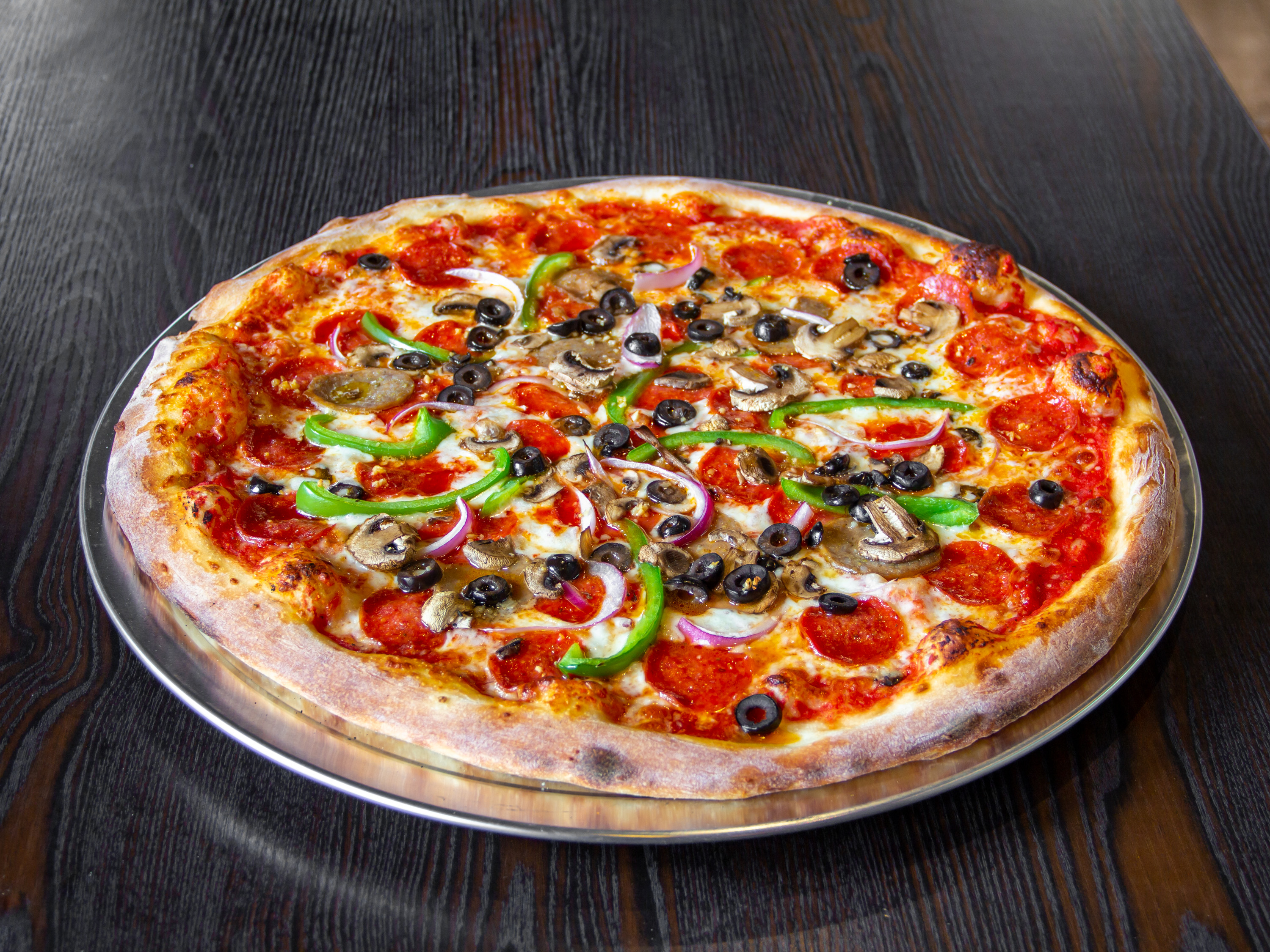 Order The Manhattan Pie food online from Brooklynz Pizza store, Rancho Cucamonga on bringmethat.com