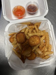 Order 14. Chicken Nuggets with French Fries 鸡块 food online from Moon Wok store, Lenexa on bringmethat.com