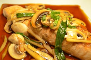 Order Grilled Salmon Ginger food online from Siam Terrace store, Urbana on bringmethat.com