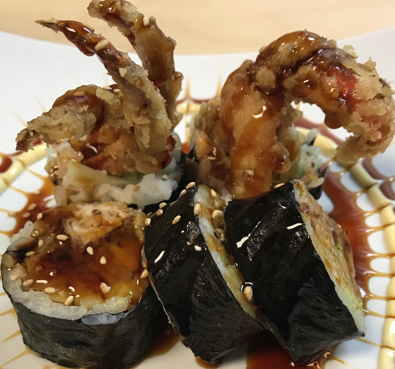 Order Spider roll (5Pcs.) food online from Gorilla King Sushi store, Chicago on bringmethat.com