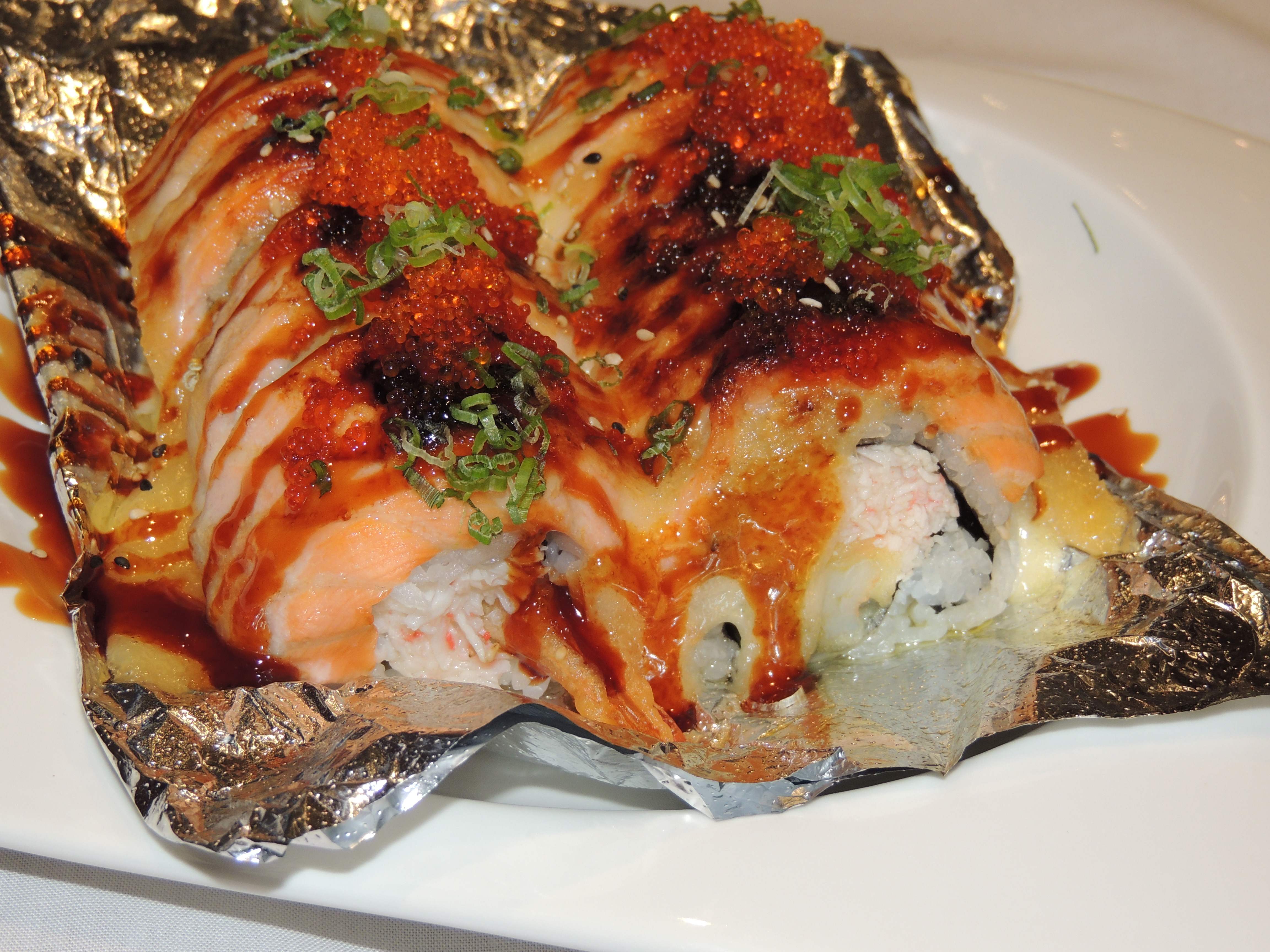 Order Super Lion King Roll food online from Minami Sushi store, San Leandro on bringmethat.com