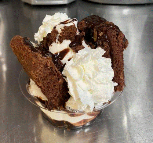 Order Brownie Sundae food online from Bulldog Ice Cream store, Brooklyn on bringmethat.com