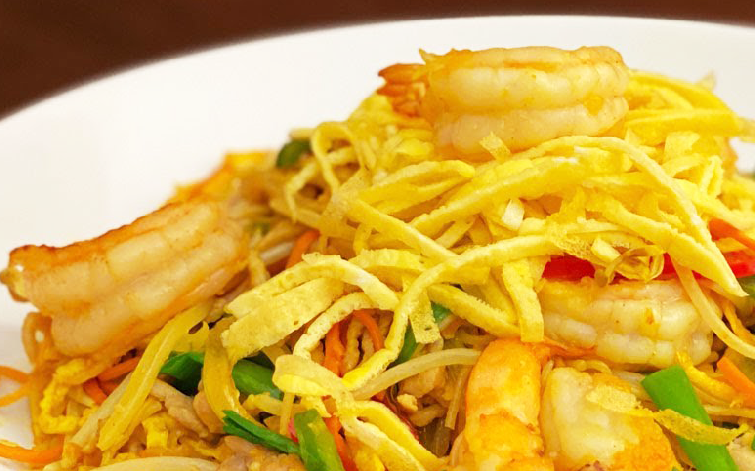 Order Singapore-style Noodles 星洲炒米粉 food online from MomenTea store, New York on bringmethat.com