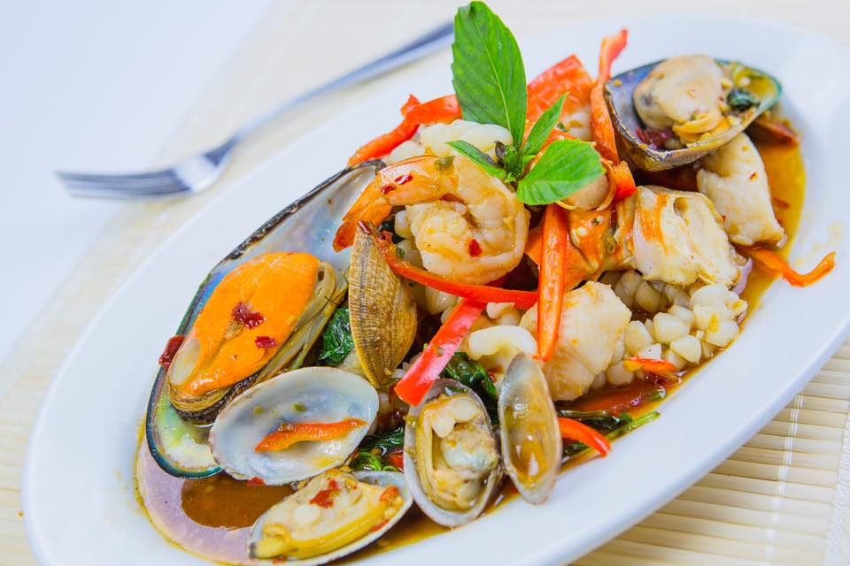 Order Seafood Special food online from Thai Casa Restaurant store, Montebello on bringmethat.com