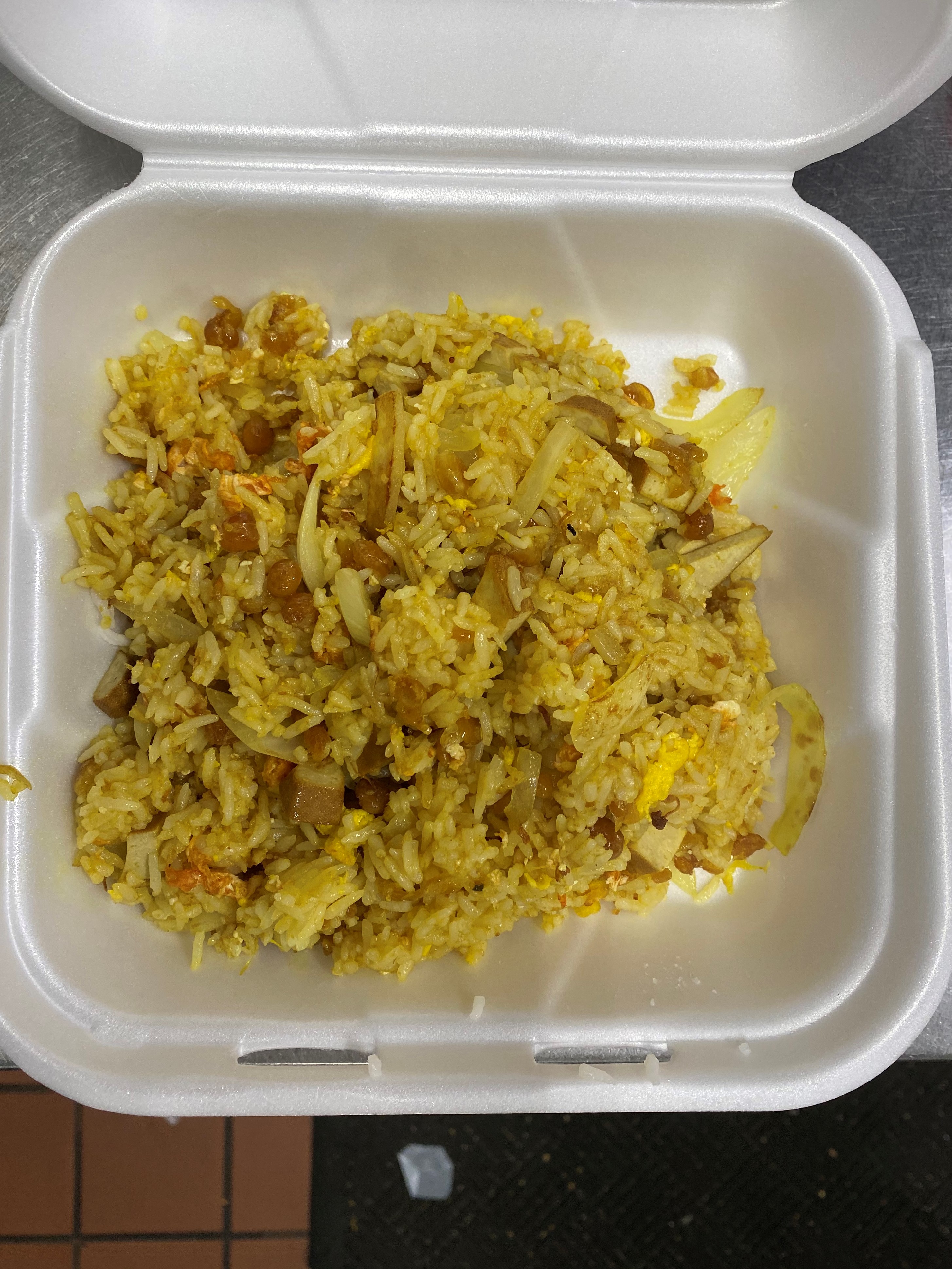 Order Fried Rice With Egg & Tofu food online from Burma Bistro store, Santa Clara on bringmethat.com
