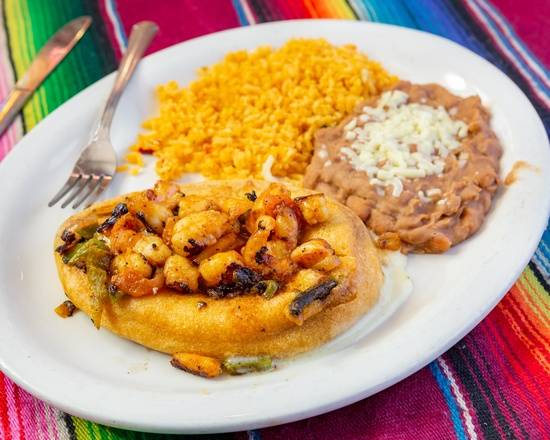 Order 35. El Relleno food online from Los Tres Amigos Mexican Restaurant store, Slidell on bringmethat.com