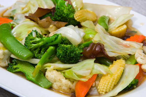 Order 85. Chicken with Mixed Vegetables-什菜鸡 food online from Dragon Town store, Bellevue on bringmethat.com