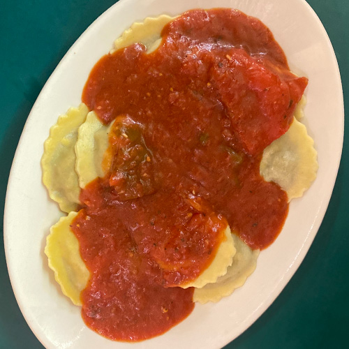 Order Spinach and Chicken Ravioli food online from Mama Cozza's store, Anaheim on bringmethat.com