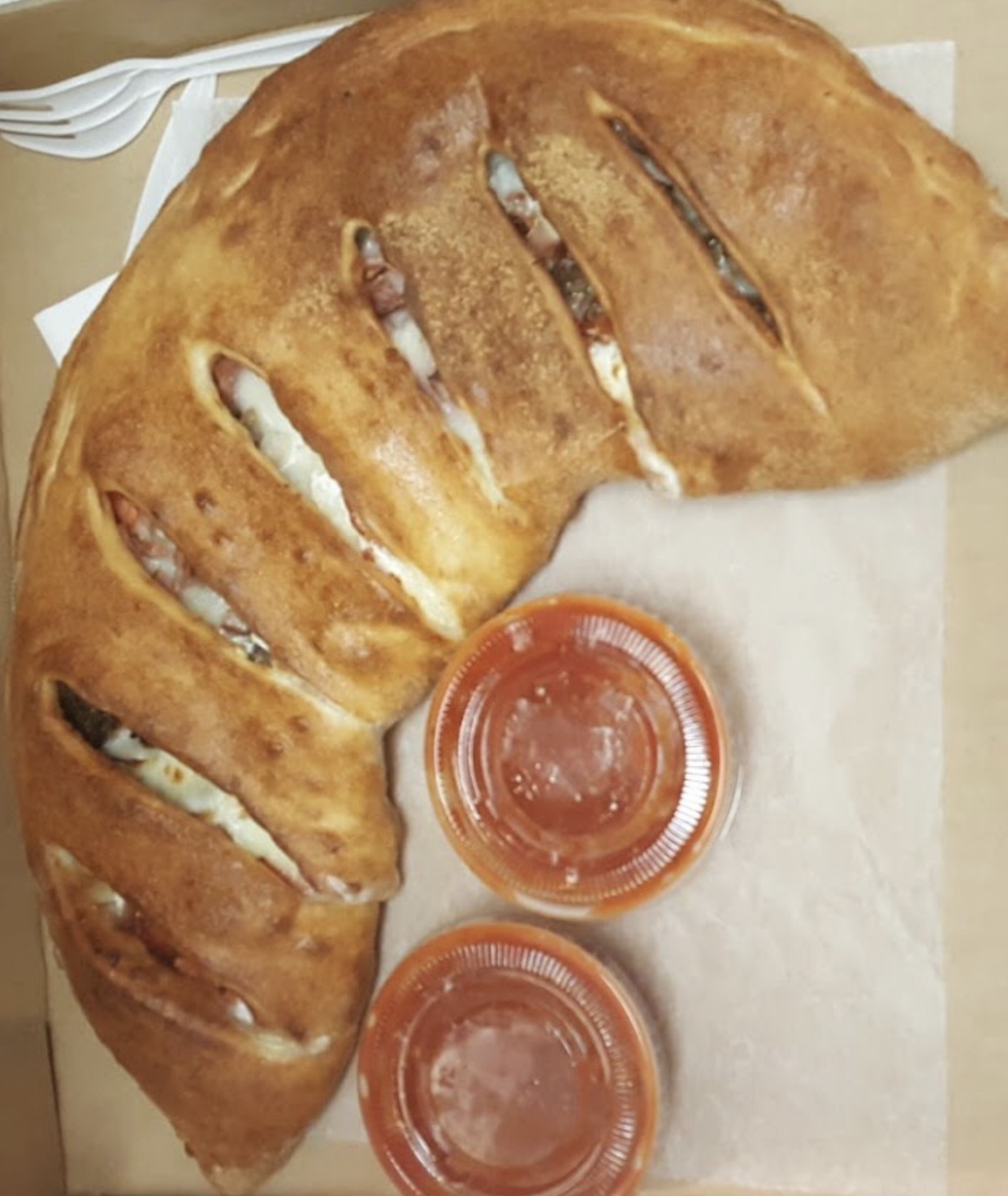 Order Cheese Calzone food online from Pizza Primetime - Washington Blvd. store, Laurel on bringmethat.com