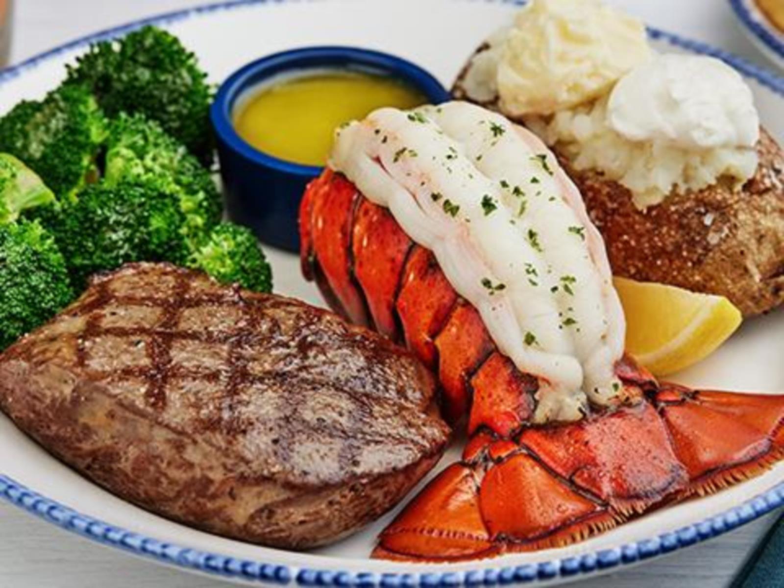 Order Surf & Turf Maine Lobster Tail & 7 Oz. Sirloin** food online from Red Lobster store, Shenandoah on bringmethat.com