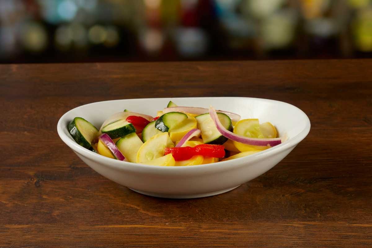 Order Side Vegetable Medley food online from Miller's Ale House store, Levittown on bringmethat.com