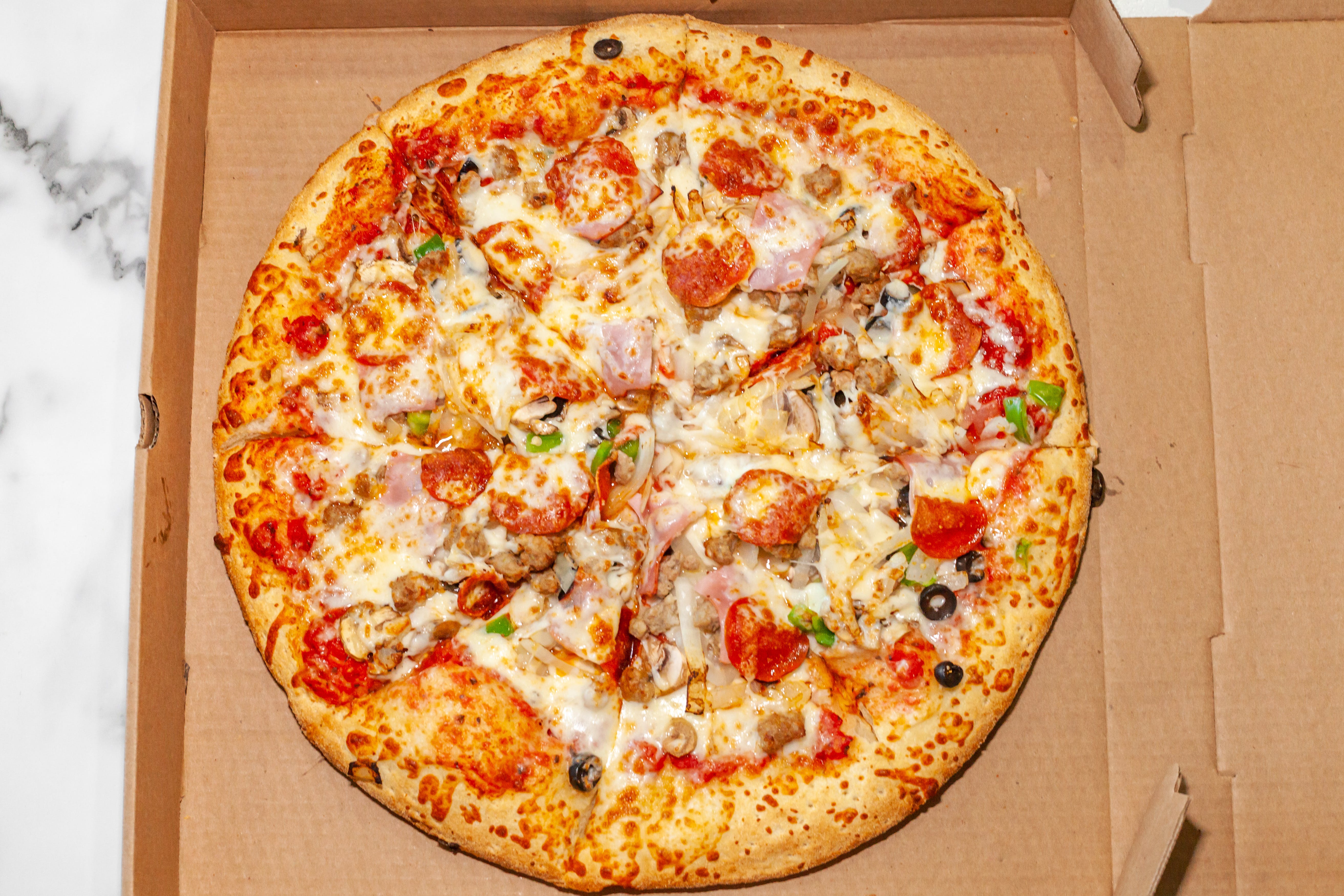Order House Special Pizza - Personal 10'' food online from Mama's Pizza store, Fredericksburg on bringmethat.com