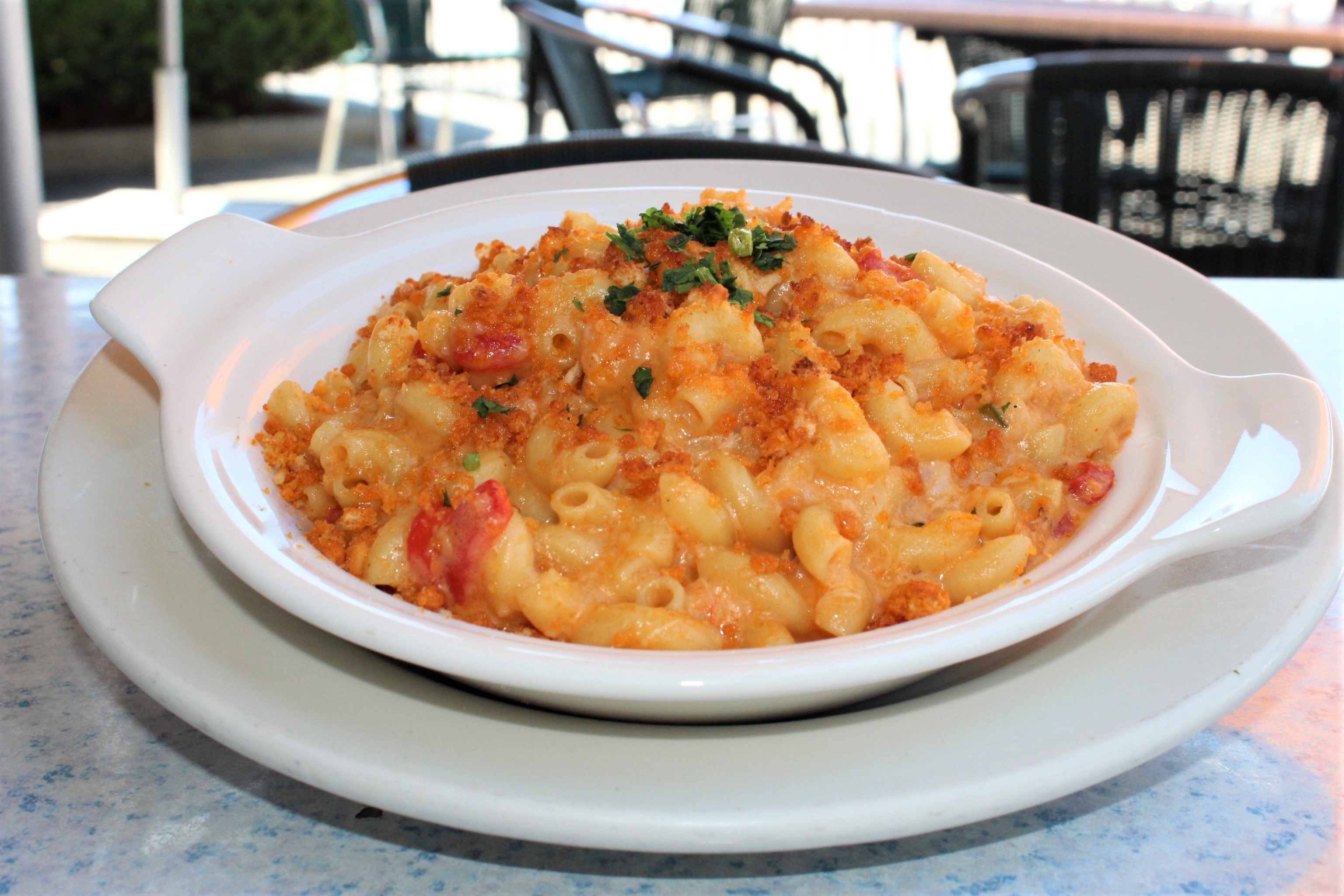 Order Lobster Mac ‘n Cheese food online from The Clubhouse store, Oak Brook on bringmethat.com