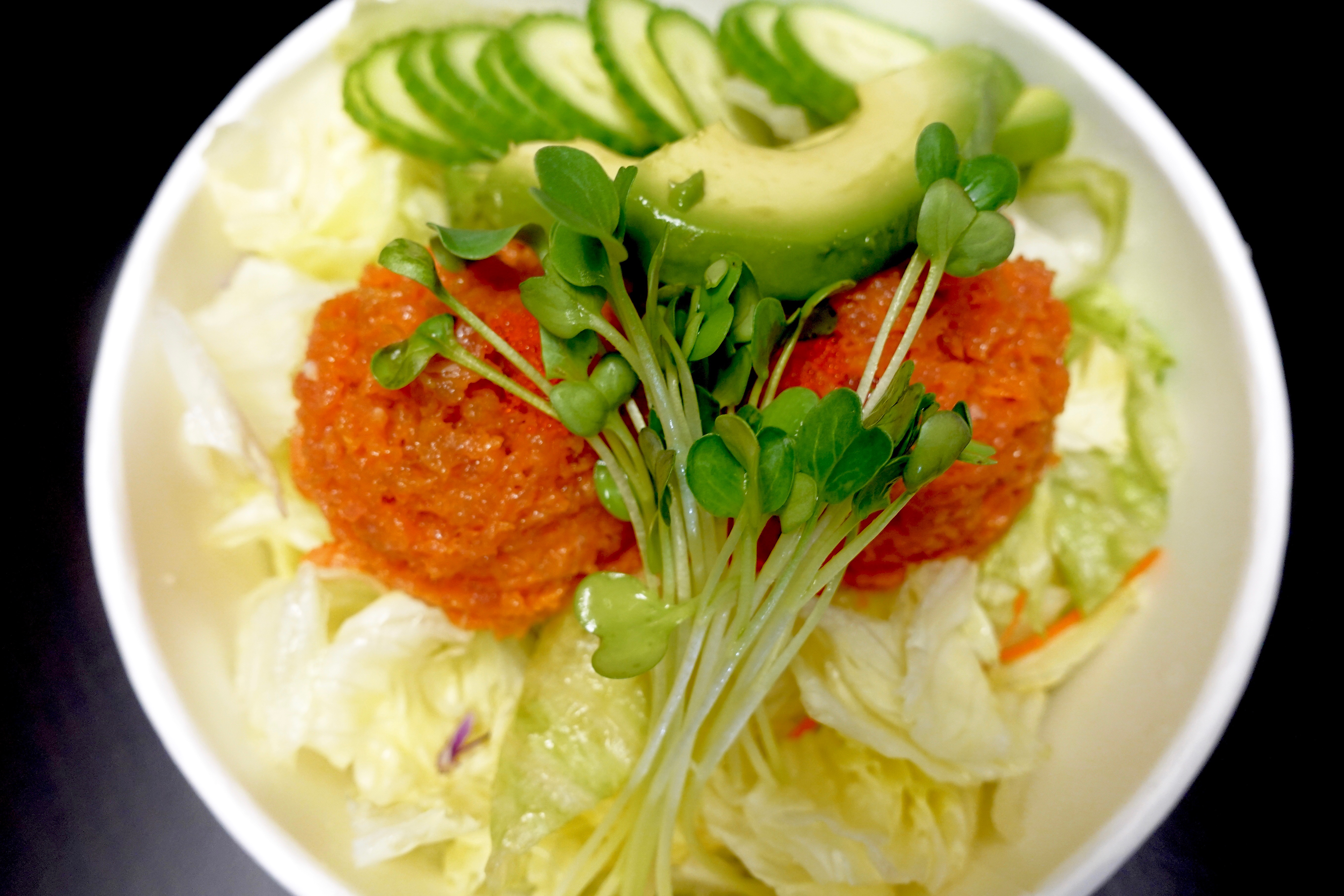Order Spicy Tuna Bowl food online from Sushi Q store, Los Angeles on bringmethat.com
