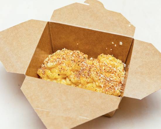 Order Sinful Mac & Cheese food online from Gary and Meg's Chicken and Ribs store, Wayne on bringmethat.com