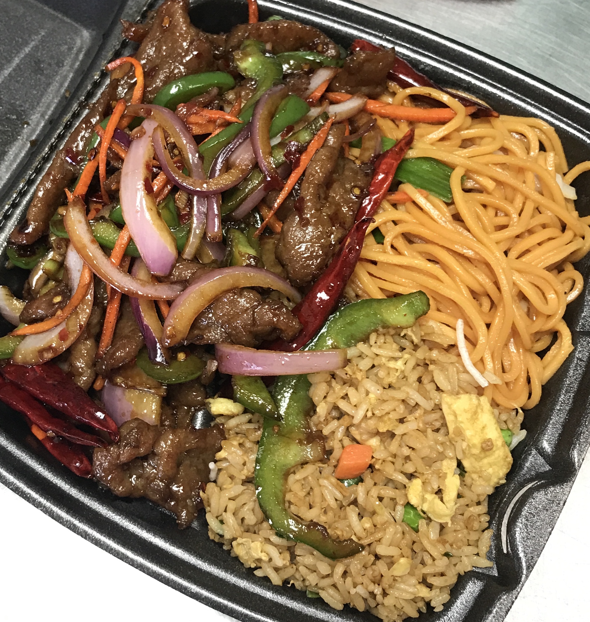 Order Mongolian Beef Lunch food online from China A Go Go (Losee) store, North Las Vegas on bringmethat.com