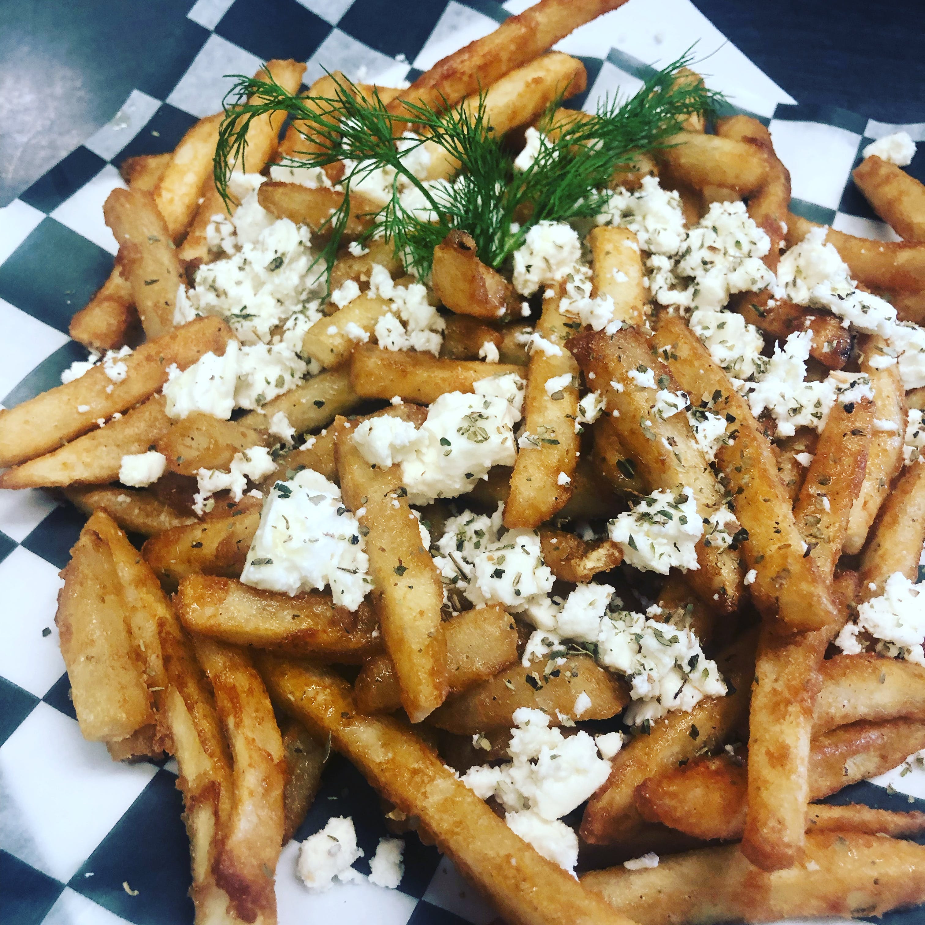 Order Mediterranean Fries - Appetizer food online from Fontana Pizza & Grill store, Exton on bringmethat.com