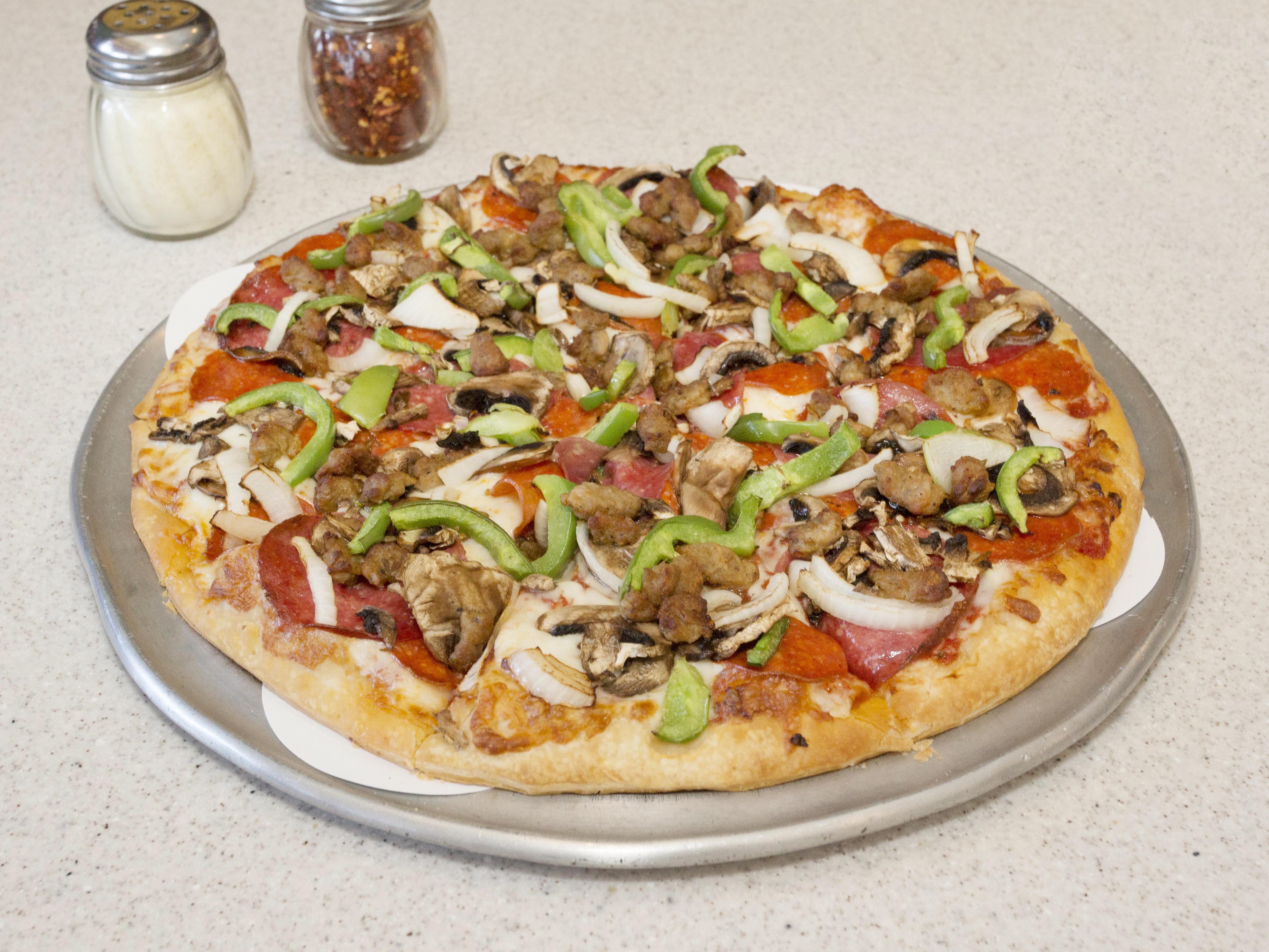 Order Crusty’s Special Pizza food online from Crustys Pizza store, Norco on bringmethat.com