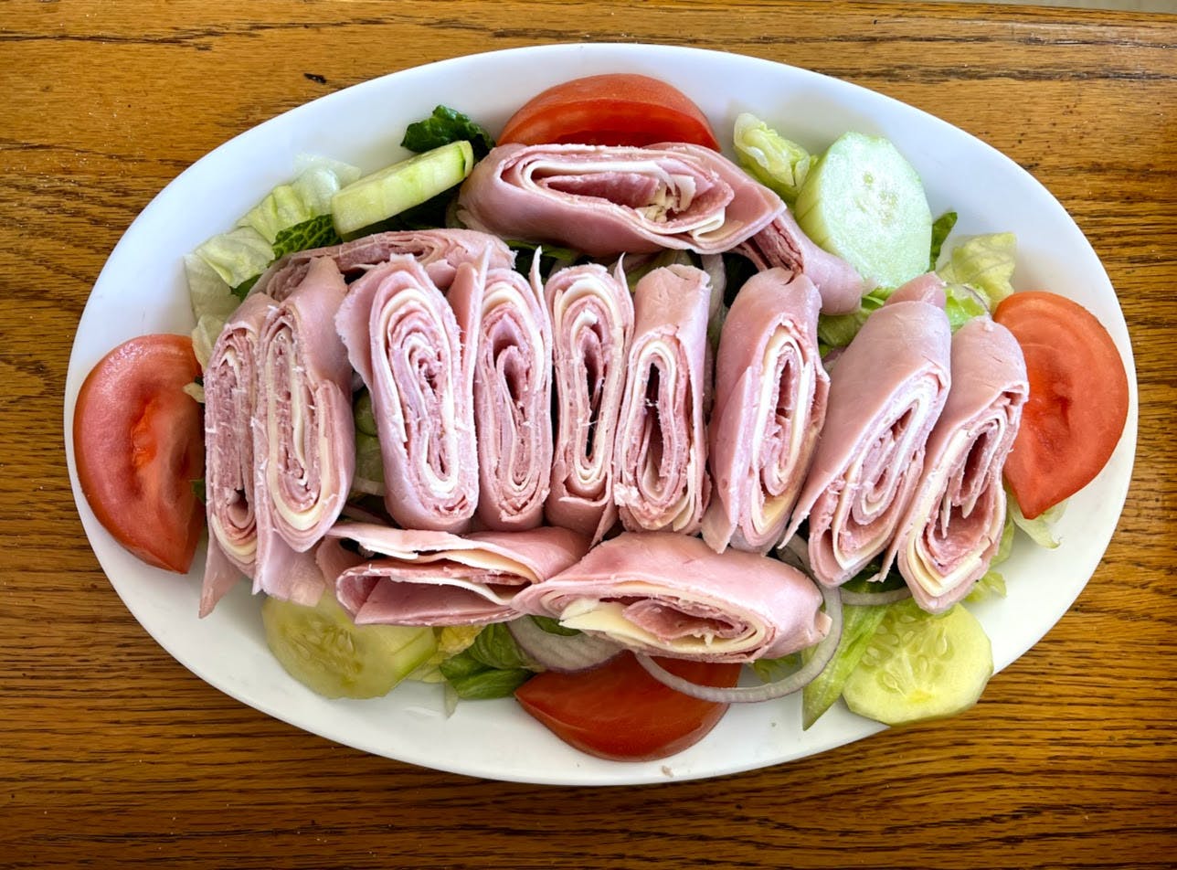 Order Chef Salad - Salad food online from Sonny Restaurant & Pizzeria store, Englewood on bringmethat.com