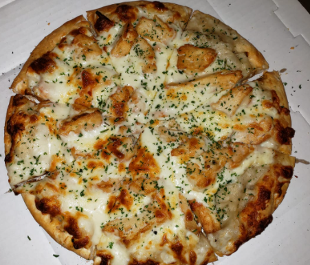 Order Chicken Alfredo Pizza food online from Bottoms Up Pizzeria Bar And Grill store, Rockford on bringmethat.com