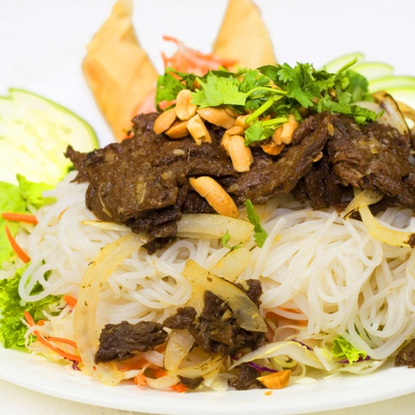 Order Vermicelli Delicacy food online from Loving Hut store, San Jose on bringmethat.com