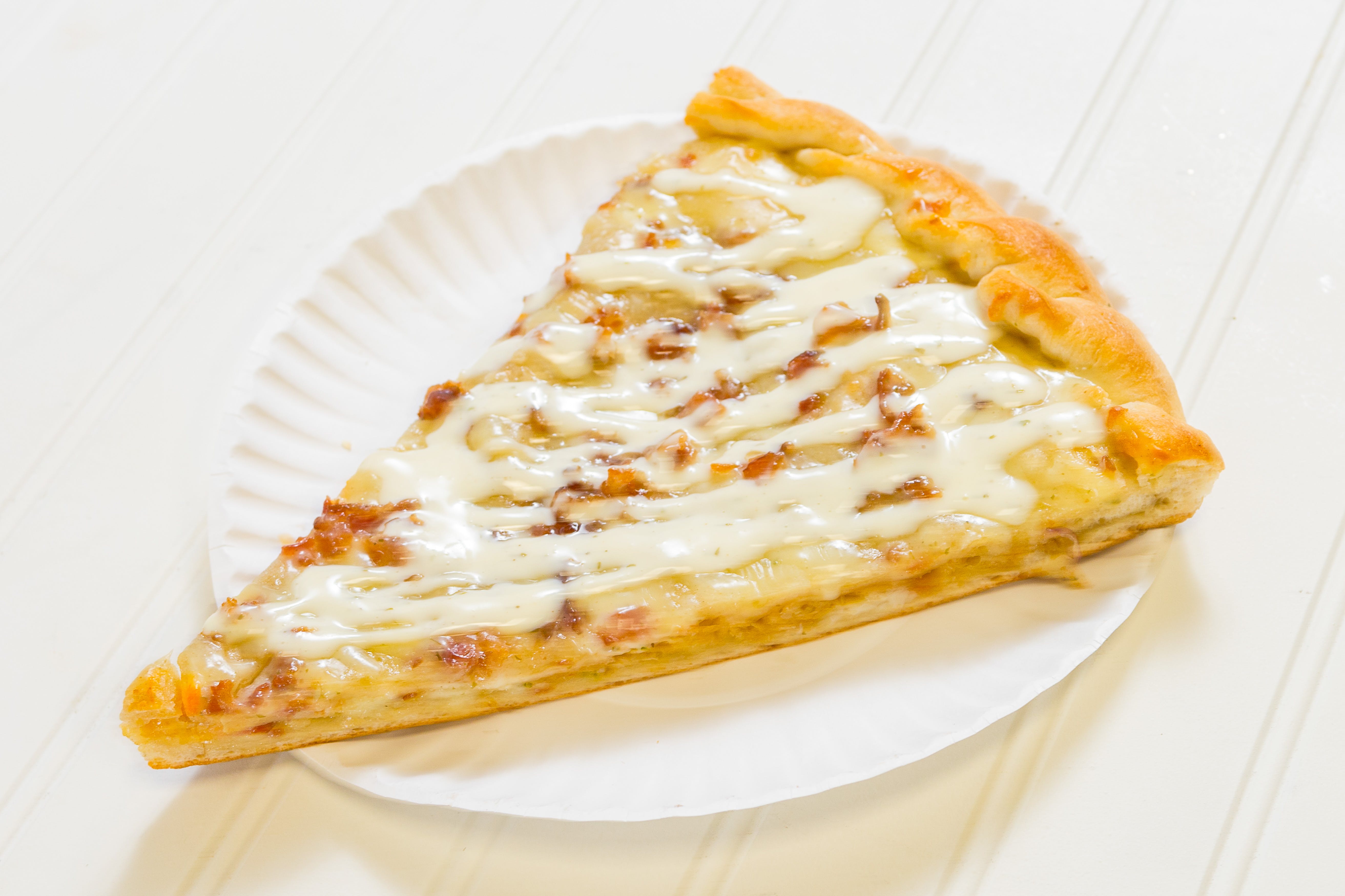 Order Chicken Bacon Ranch Stuffed Pizza - Medium 14'' food online from Ray 1 Pizza store, Reading on bringmethat.com