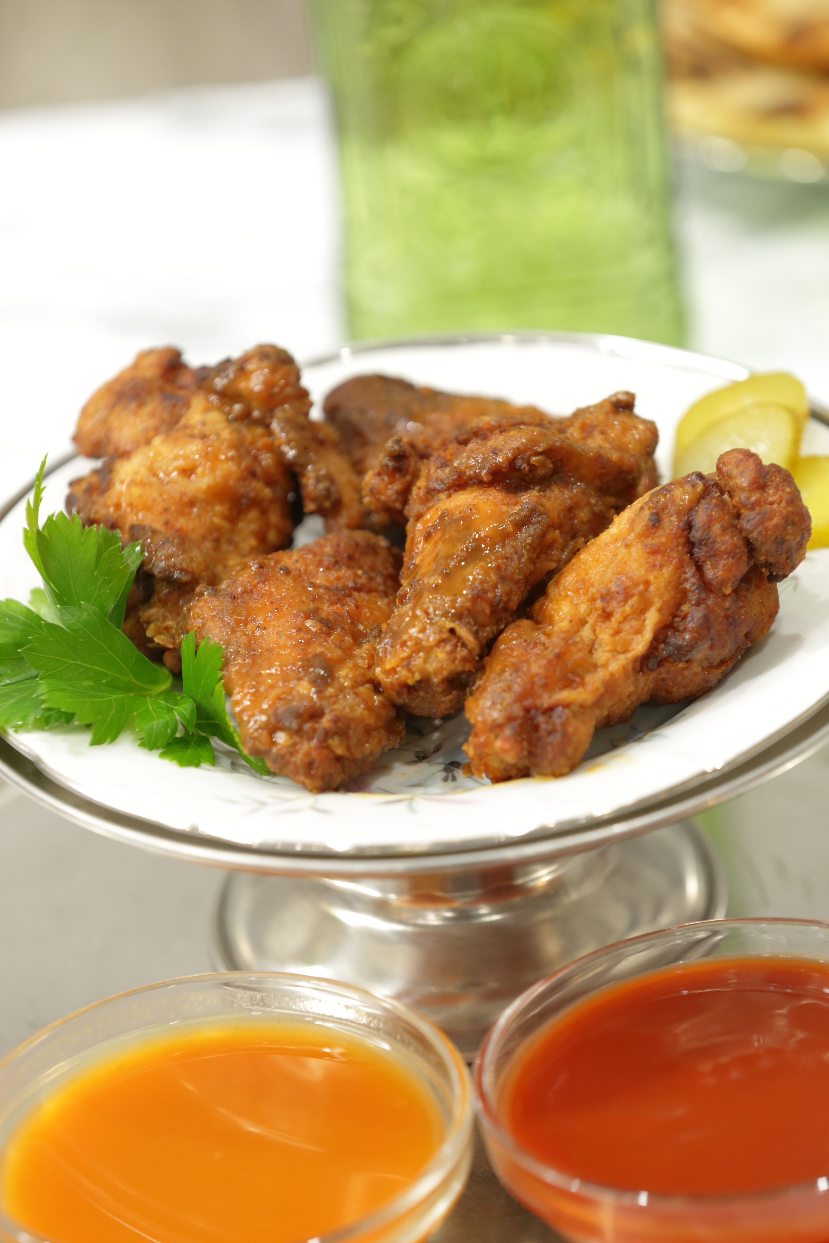 Order Chicken Wings food online from Small World Kitchen store, Detroit on bringmethat.com
