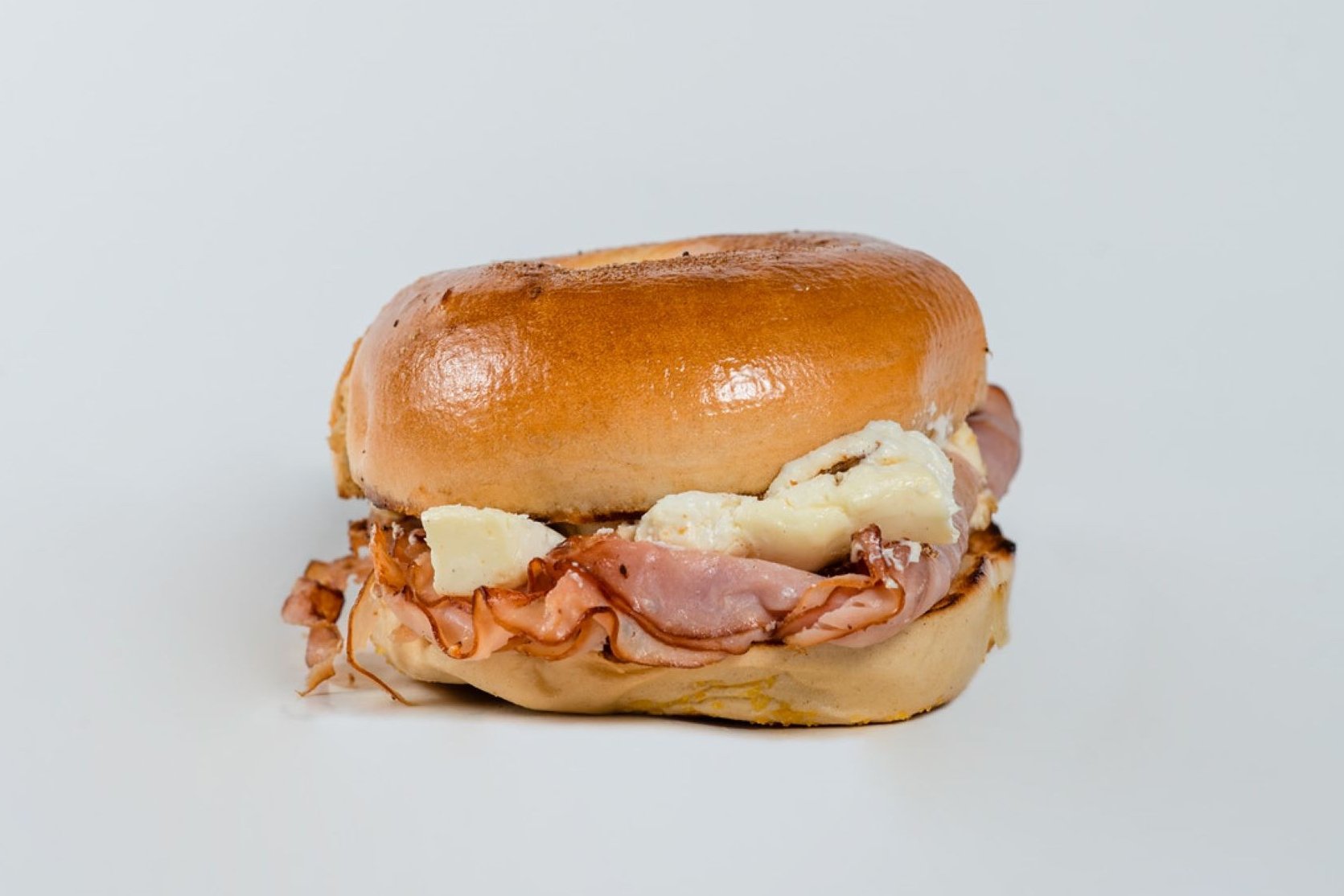 Order Callie Bagel Sandwich food online from Gandolfo Deli store, Murray on bringmethat.com