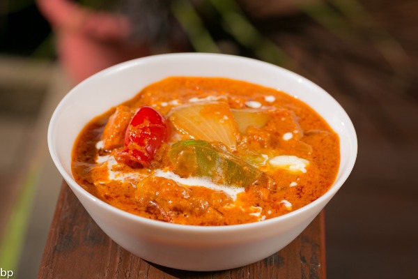 Order Chicken Tikka Masala food online from Cafe Delhi store, Carnegie on bringmethat.com