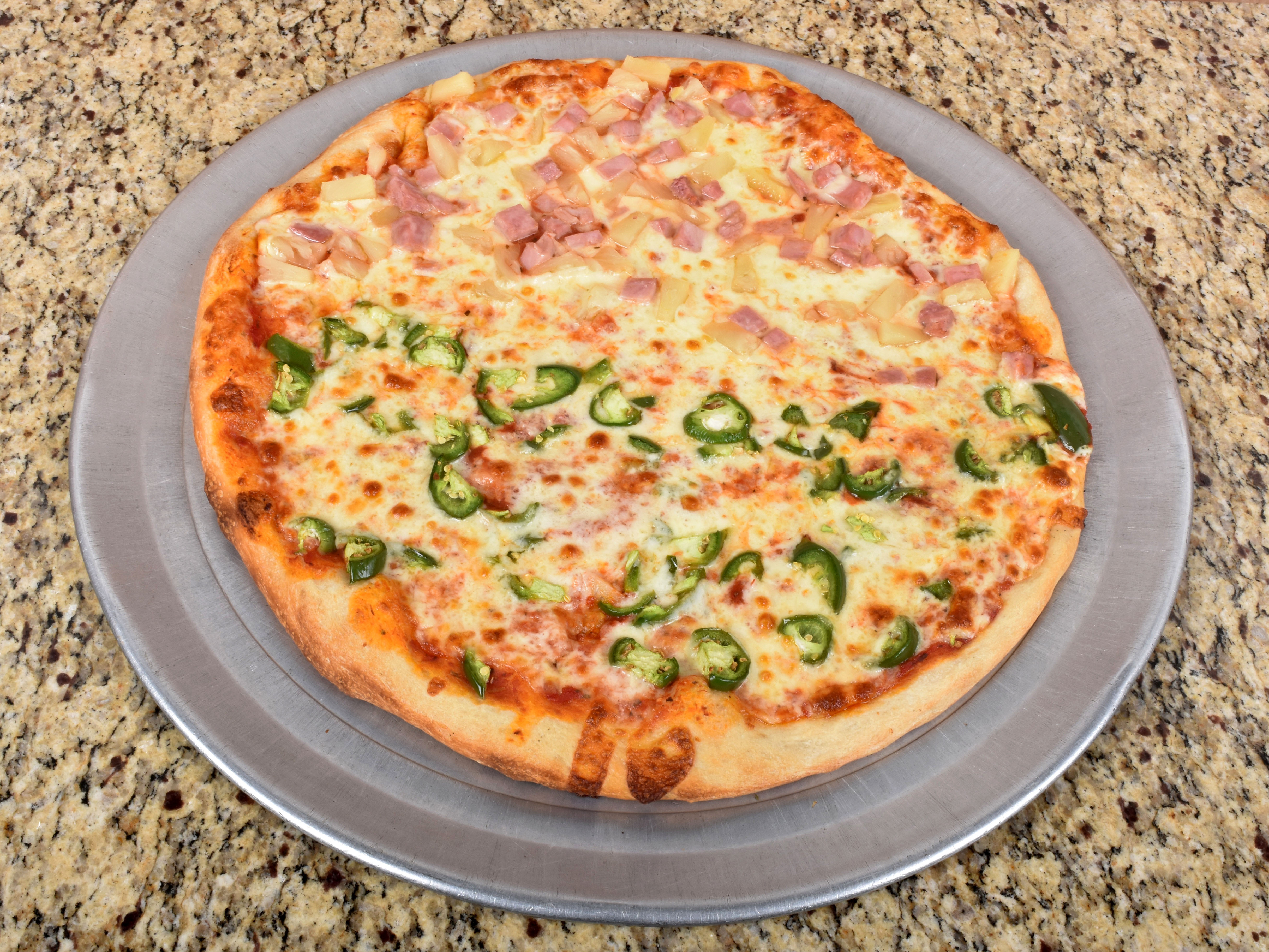 Order Hawaiian Pizza food online from Gio's store, Bronx on bringmethat.com