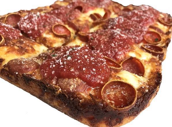 Order Detroit Rock City Pizza food online from Master Pizza store, Chagrin Falls on bringmethat.com
