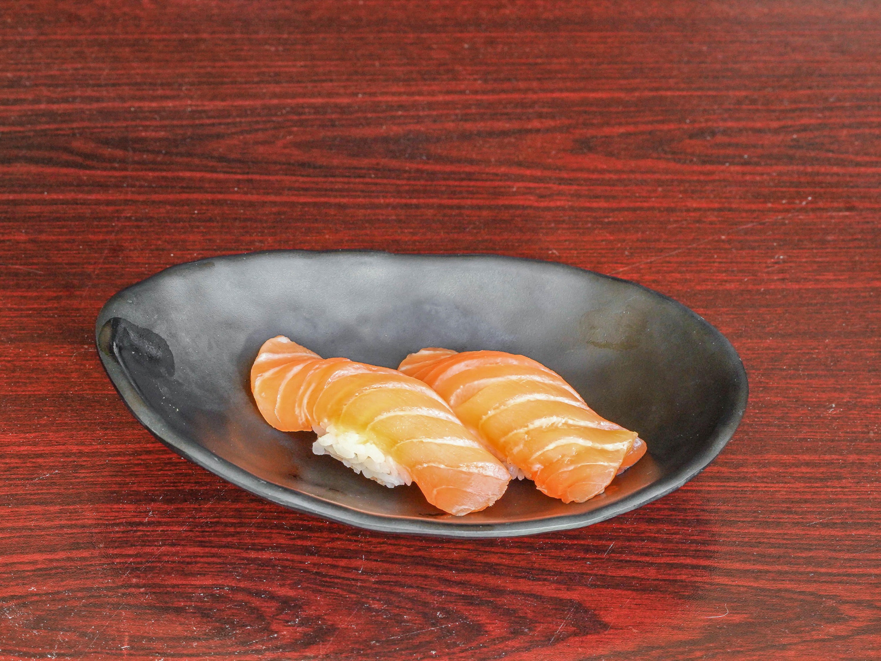Order Salmon Sushi Box food online from Ginza Sushi store, San Diego on bringmethat.com