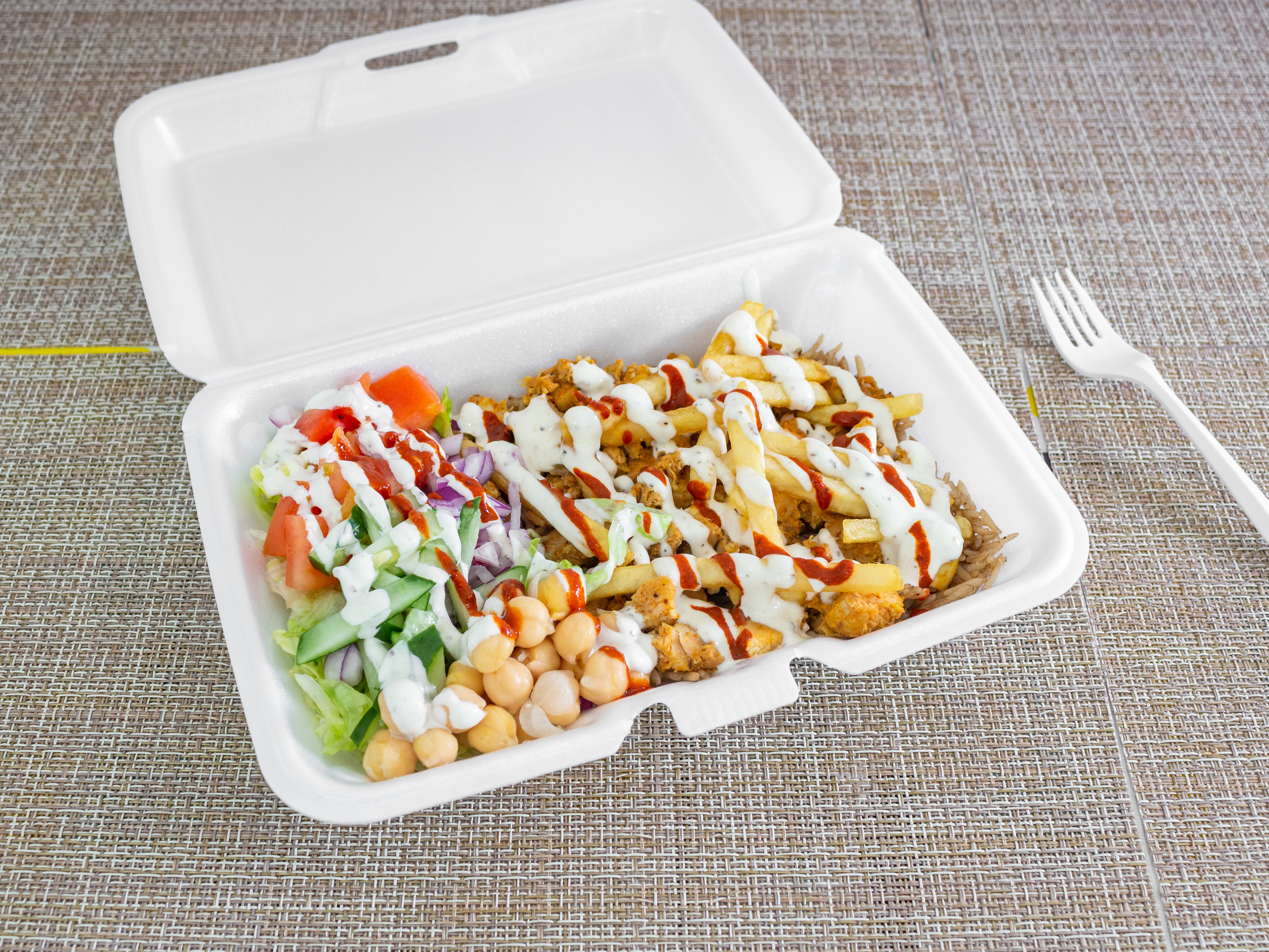 Order Chicken Rice food online from Zakir Bakery Gyro Express store, Paterson on bringmethat.com