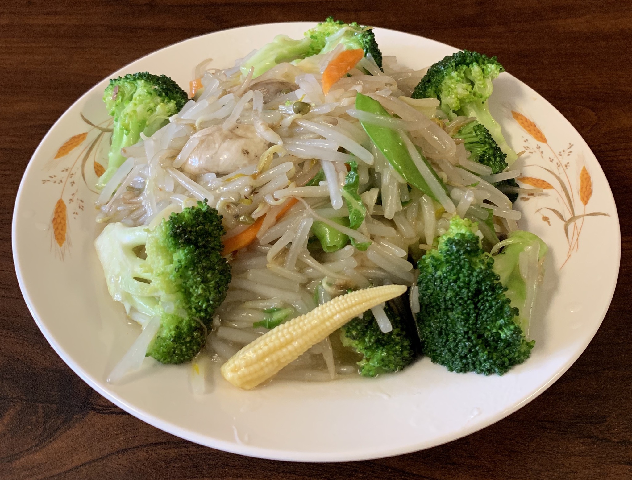 Order Vegetable Chop Suey food online from Great Wall Chinese Restaurant store, Western Springs on bringmethat.com