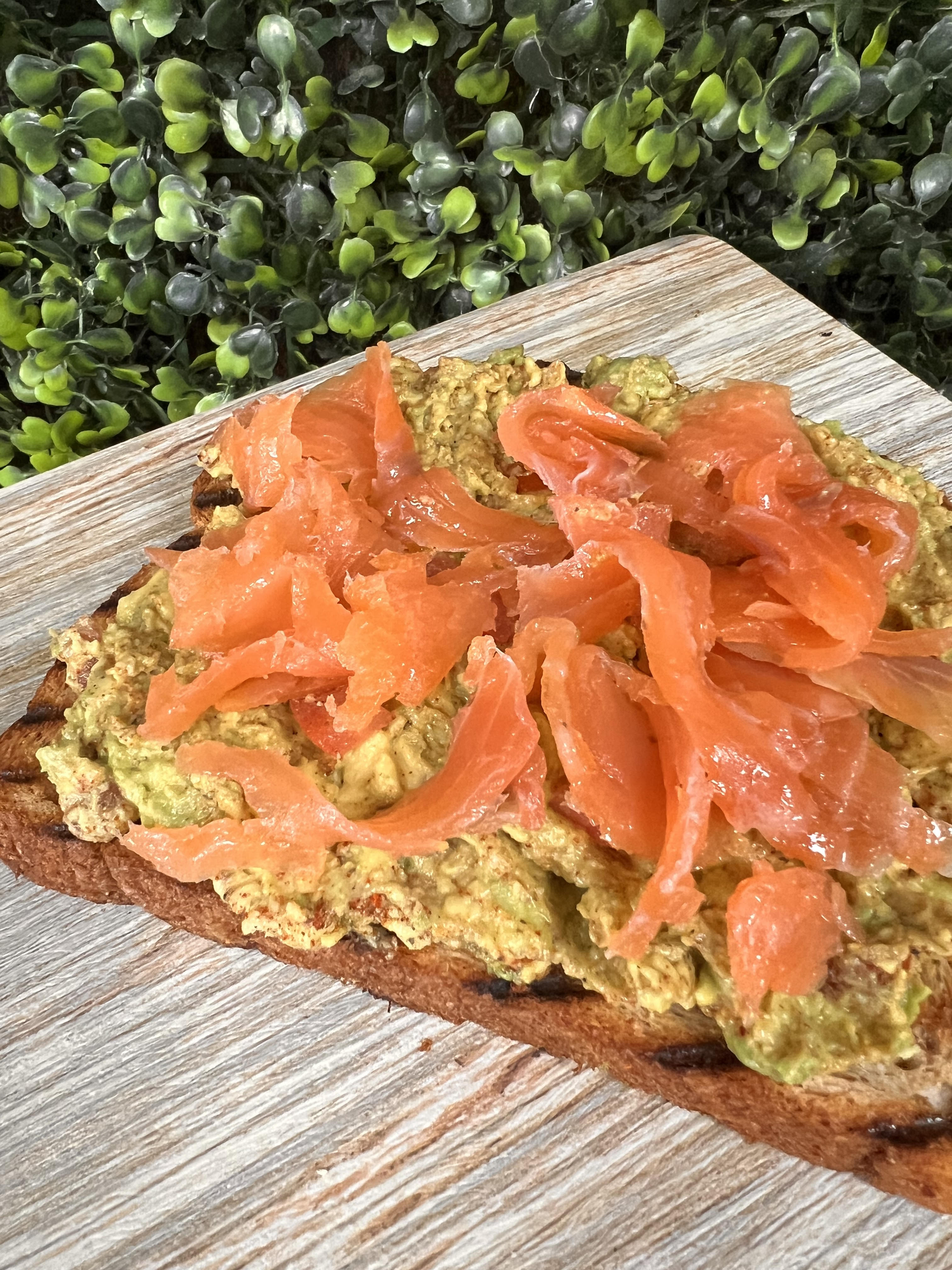 Order Avocado Toast with Smoked Salmon food online from Ossys Bakery store, Glendale on bringmethat.com