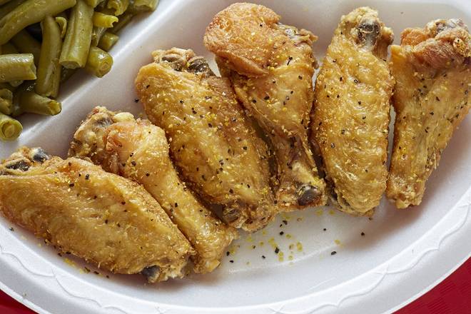 Order 6 Piece Wings food online from Mama's chicken & seafood store, tucker on bringmethat.com