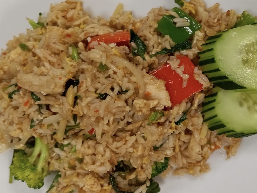 Order Basil Fried Rice food online from Ploy Thai Cuisine store, The Woodlands on bringmethat.com