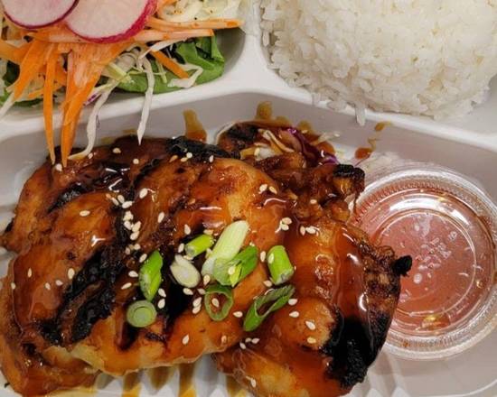 Order Thai BBQ Chicken food online from Giin Thai Canteen store, Berkeley on bringmethat.com