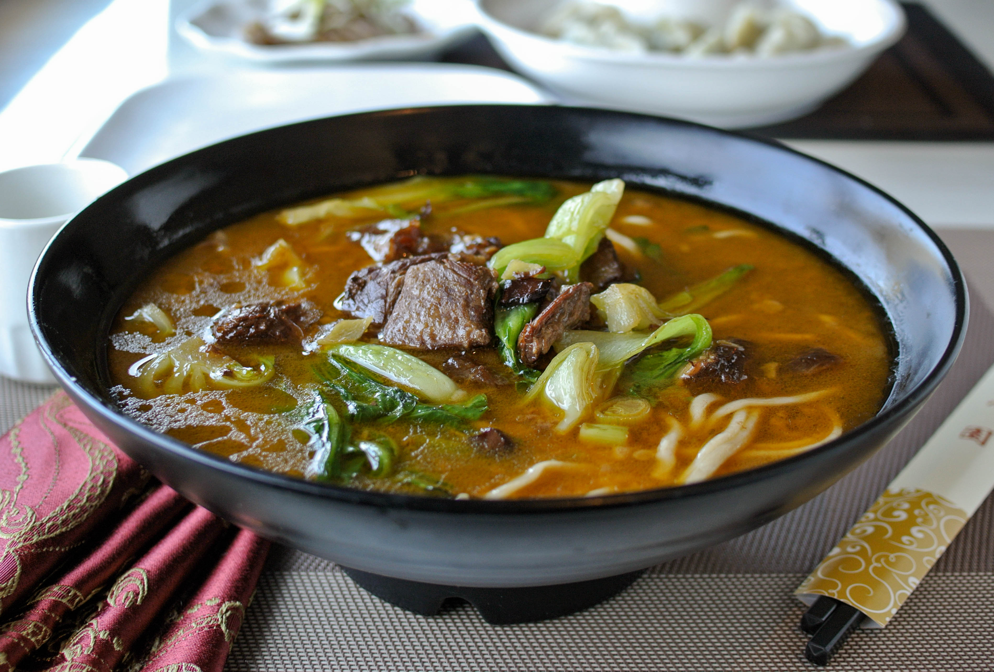 Order Beef Stew Noodle Soup 紅燒牛腩湯麵 food online from Fey Restaurant store, Menlo Park on bringmethat.com