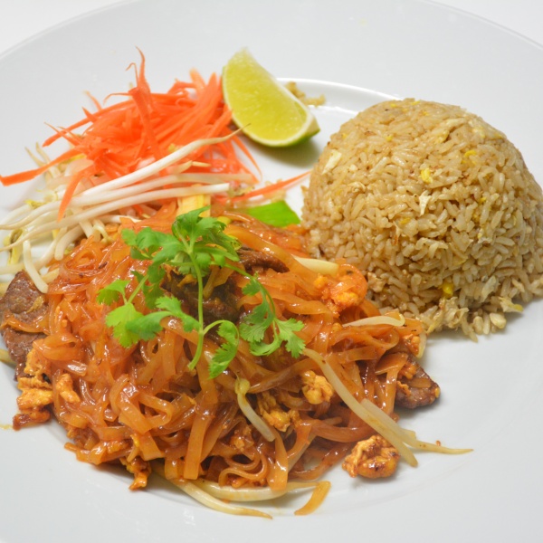 Order L1. Pad Thai Lunch Special food online from Thai Spirit store, Los Angeles on bringmethat.com
